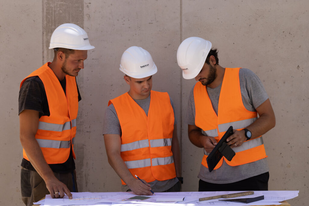 Ljudi čine razliku - Tekton Construction