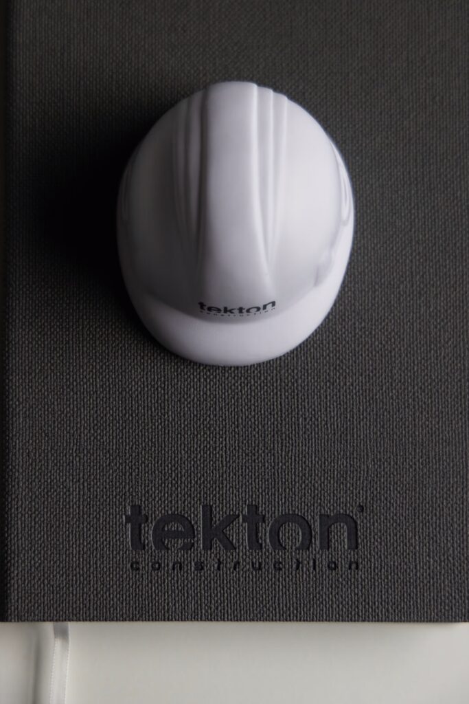 Postavite naš partner i surađujete sa Tekton Construction